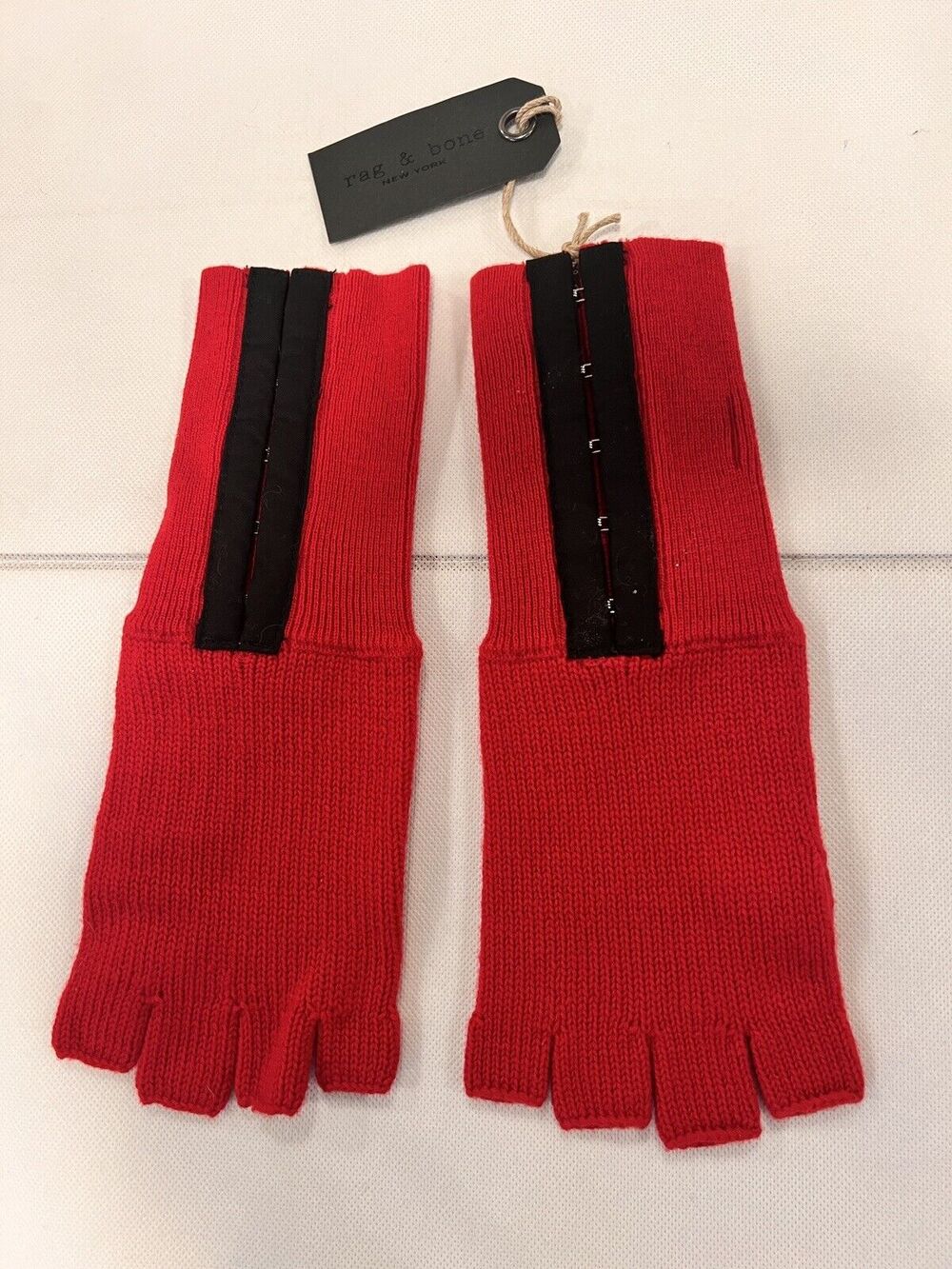 Rag & Bone Fingerless Gloves Red W/ Black Hook & Eye Panel 70% Wool 30% Cashmere